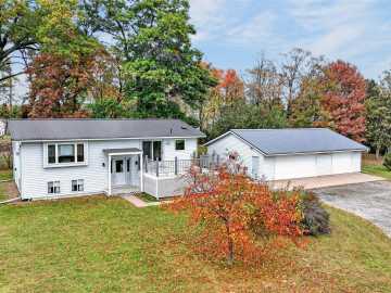 363 Pavelski Road, Eau Claire