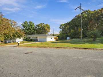 Property Photo 26