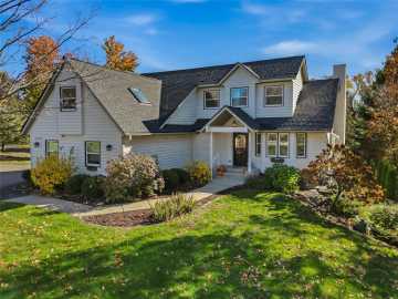 E4520 Woodfield Road, Eau Claire