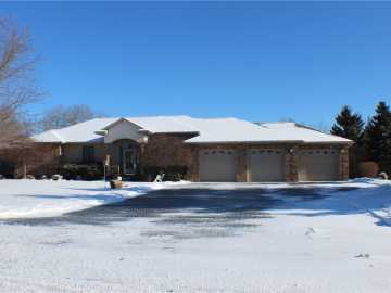 177 Monte Carlo Drive, Eau Claire