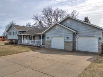 1303 Bel Air Boulevard, Chippewa Falls