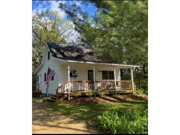 E5896 800th Avenue, Menomonie