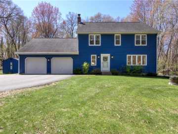 E1924 Kirk Court, Eau Claire