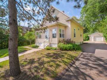 1528 Bellevue Avenue, Eau Claire