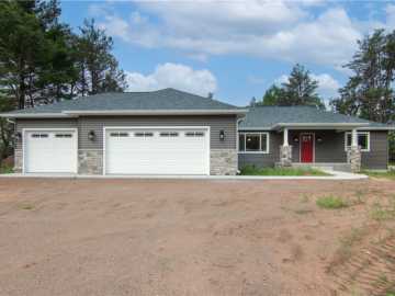 11105 34th Avenue, Chippewa Falls