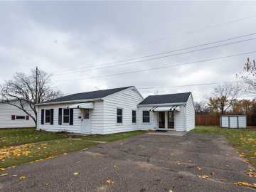 1903 Lloyd Avenue, Eau Claire