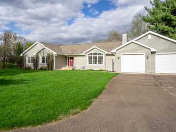 N3590 890th Street, Elk Mound