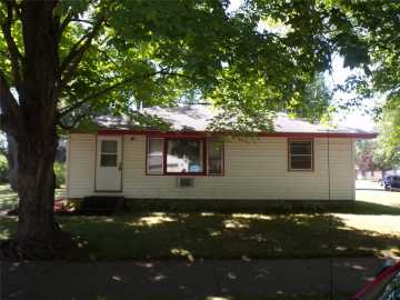 315 E Wisconsin Street, Chippewa Falls