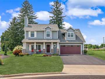 1300 Whistling Straits Court, Altoona