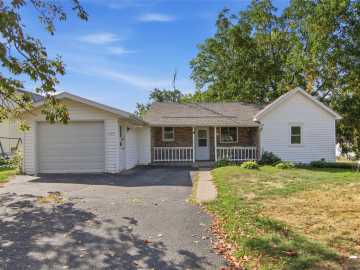 125 W Mills Street, Cadott