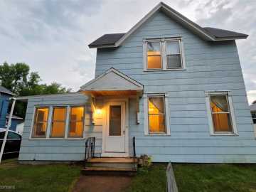 2416 4th Street, Eau Claire