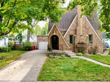 1627 Rust Street, Eau Claire