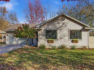 3135 Green View Drive, Eau Claire