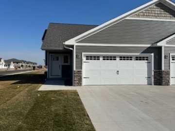 4967 Woodland Park Drive, Eau Claire
