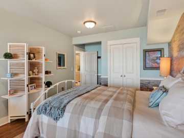 Property Photo 105
