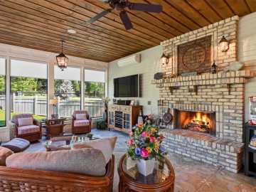 Property Photo 26