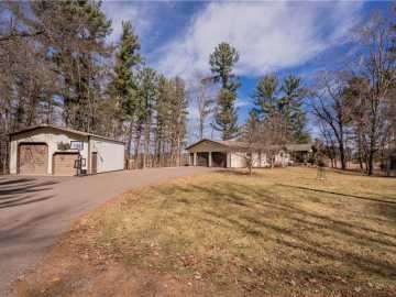 12096 102nd Avenue, Chippewa Falls