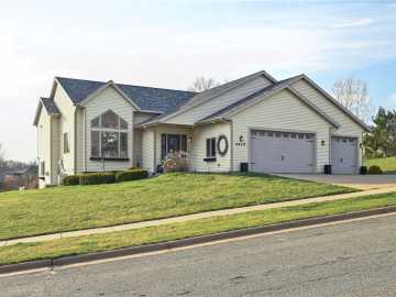 4410 Echo Valley Drive, Eau Claire