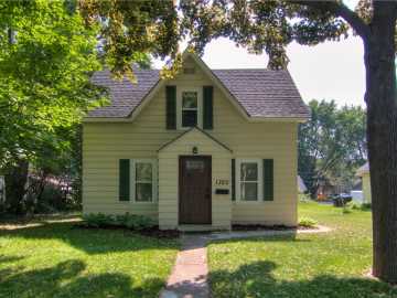 1320 Knapp NE Street, Menomonie