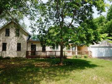 845 Plum Street, Eau Claire
