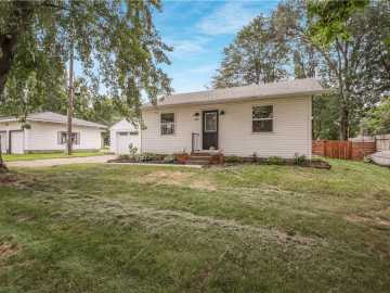 313 Summit Avenue, Chippewa Falls
