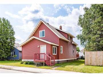 4022 E 2nd Street, Superior