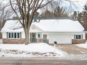 109 Westover Road, Eau Claire