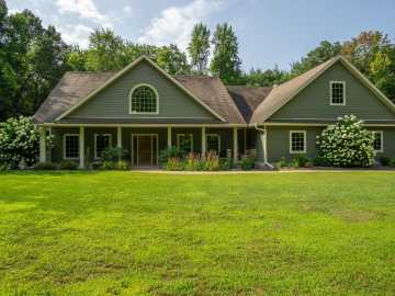 E 14585 Curler Road, Fall Creek