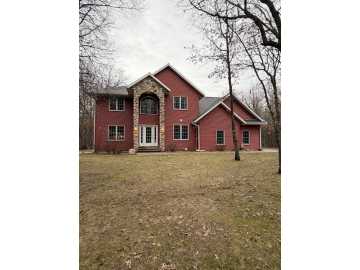 1885 Buck Rub Road, Eau Claire