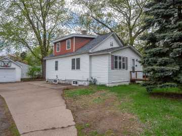 113 W Linden Street, Chippewa Falls