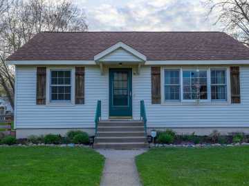 718 Maple Street, Chippewa Falls