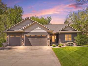 1904 Deblene Lane, Eau Claire