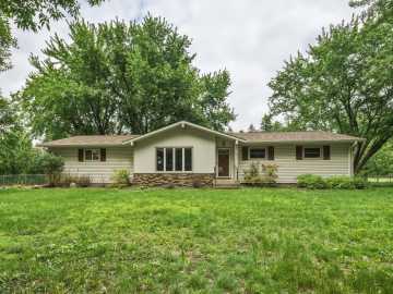 5101 Sindelar Drive, Eau Claire