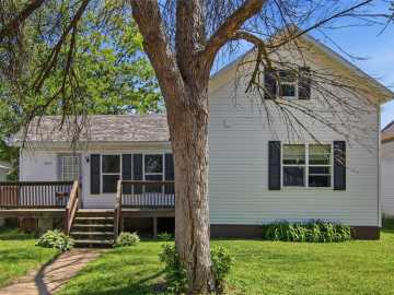 1827 Charles Street, Eau Claire
