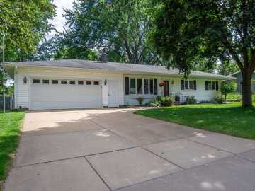 1811 Grandview Drive , Eau Claire