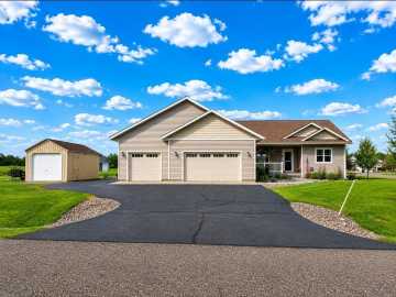 17382 109th Avenue, Chippewa Falls