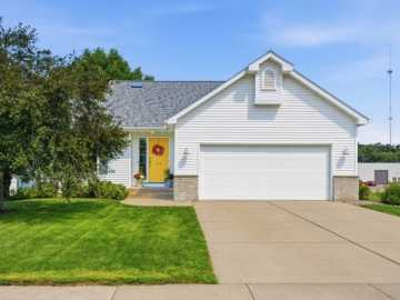 344 Saxonwood Road, Altoona