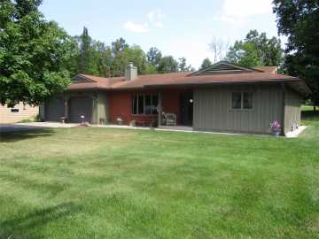 321 Woodside Drive, Cornell