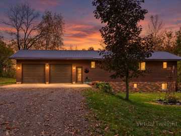 N8067 County Road Q , Knapp
