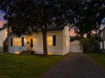 1305 Hoover Avenue, Eau Claire