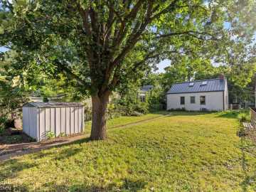 Property Photo 24