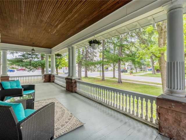 Spooner Residential Real Estate