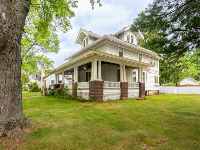 Spooner Residential Real Estate