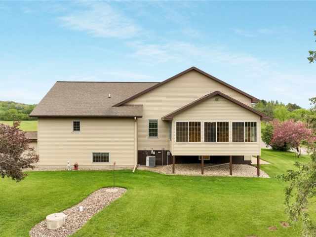 Bloomer Residential Real Estate