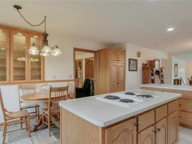 Bloomer Residential Real Estate