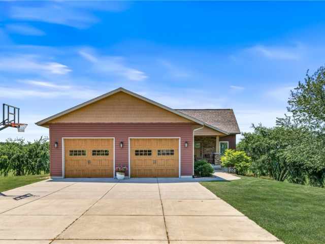 Bloomer Residential Real Estate