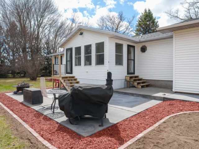 Elk Mound Residential Real Estate
